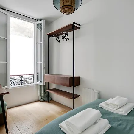 124 Beata - Superbe A Parigi
